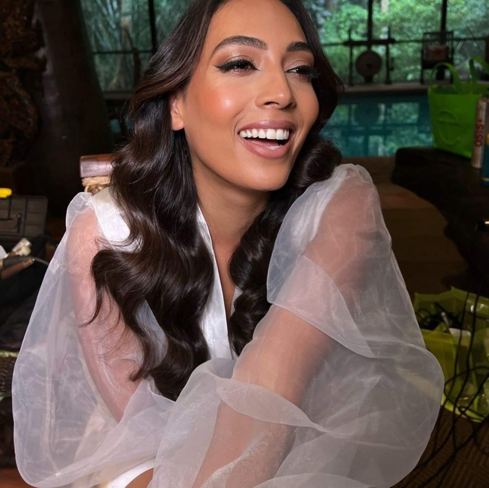 Bridal Robe Satin - Picture 10 of 10